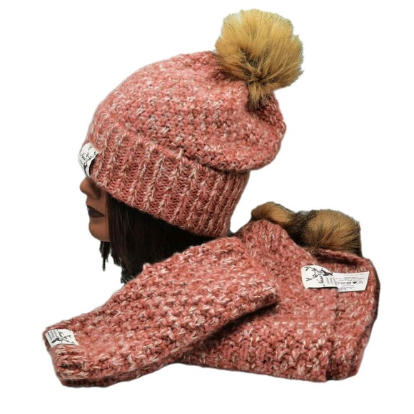 3 Pc Coral Warm Knit Scarf Gloves/ Beanie Pompom Hat / Beanie Pompom Scarf NWOT - Picture 2 of 8
